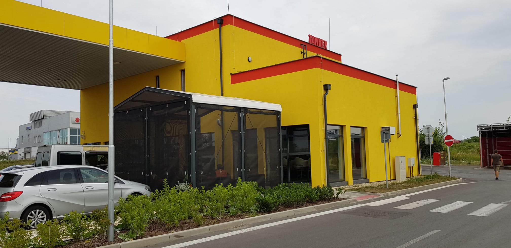 WhatsApp Image 2025-04-27 at 04.03.31