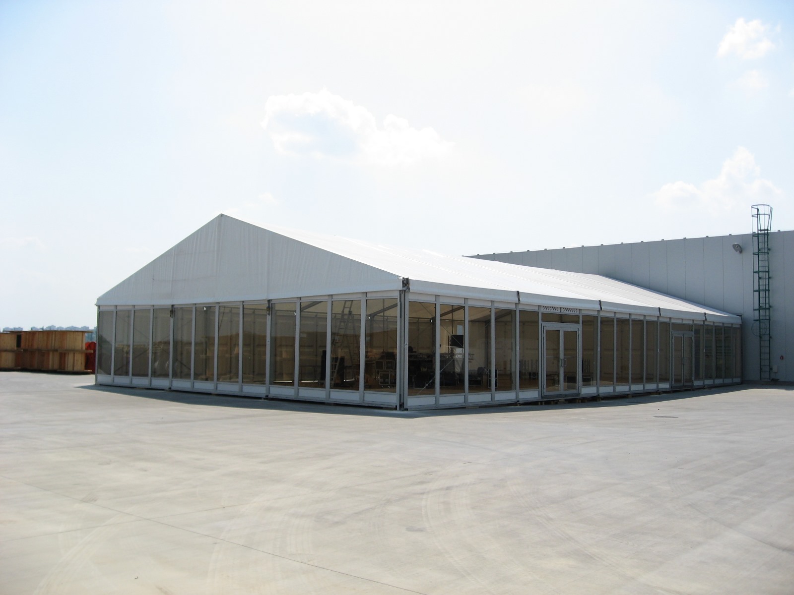 WhatsApp Image 2025-04-28 at 16.09.55