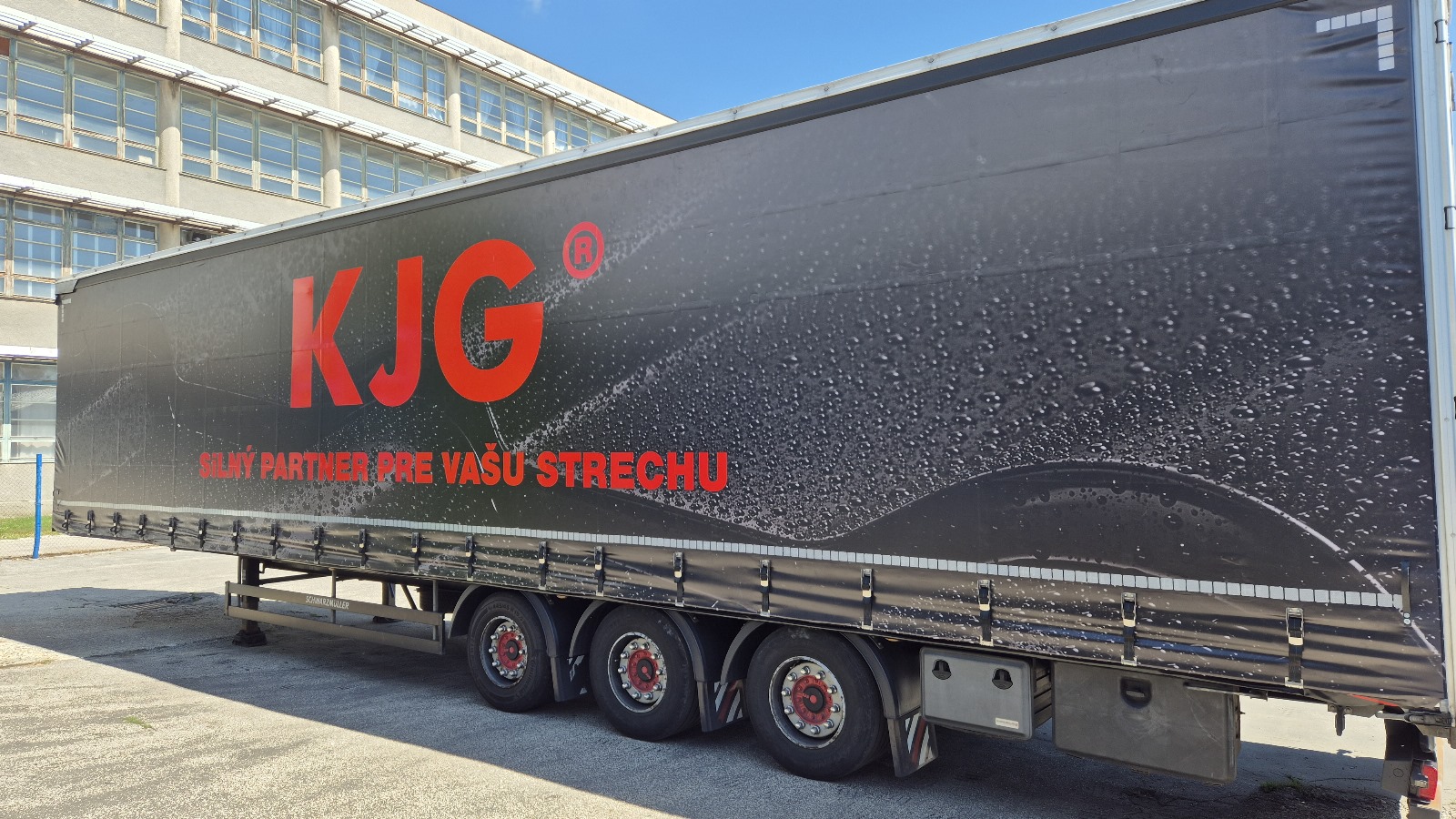 WhatsApp Image 2025-04-30 at 10.36.47 (2)