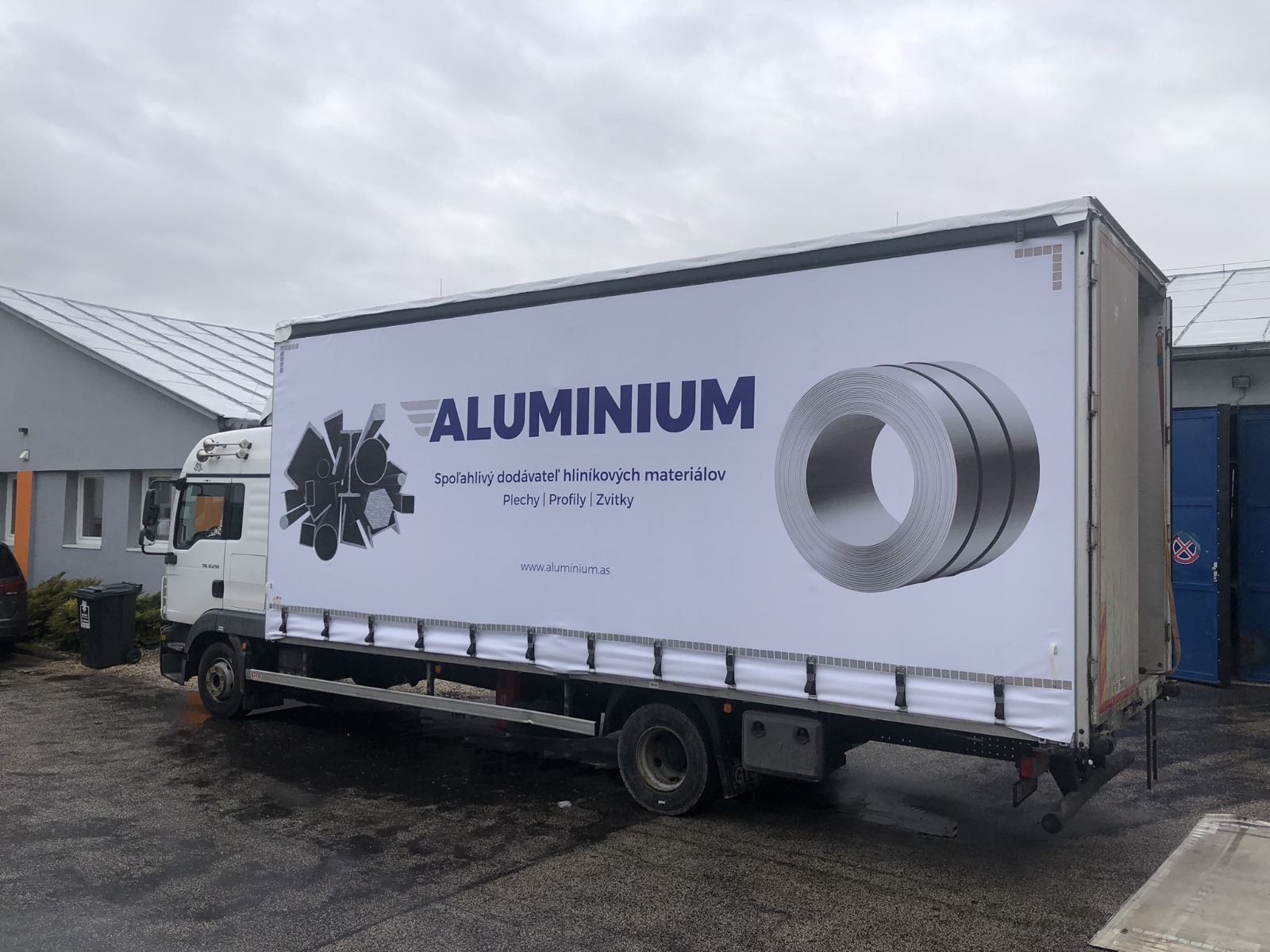 WhatsApp Image 2025-04-30 at 10.40.18 (1)